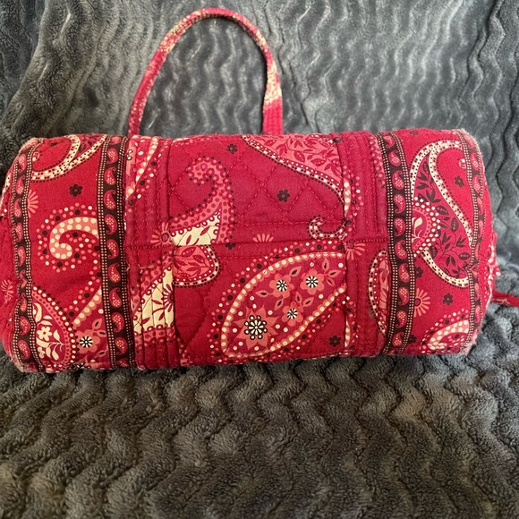 Vera Bradley - Picture 3 of 11